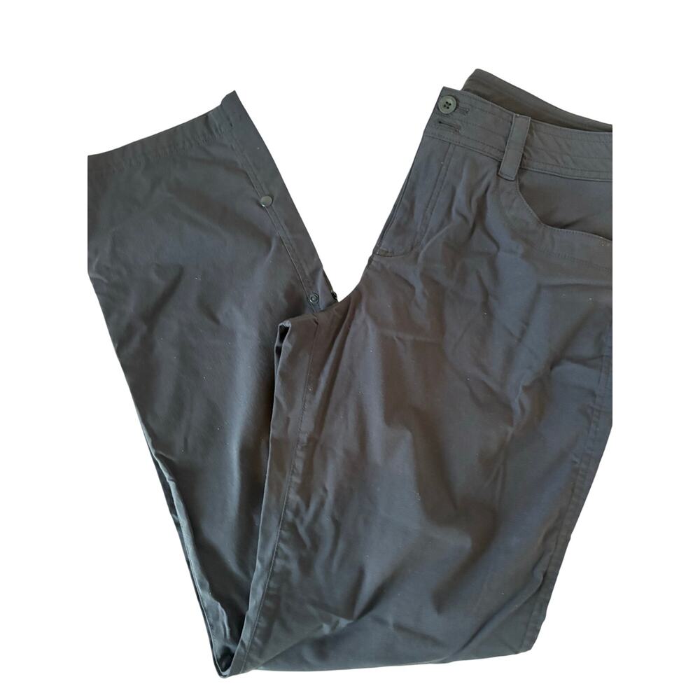 Eddie Bauer size 8 Navy blue pants with adjustable hemline